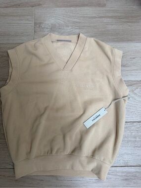 Essentials V-Neck Sleeveless Sweater Vest